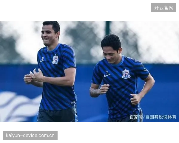 中超俱乐部需摆脱传统盈利模式,探索多元化商业开发以应对财政紧缩。 中超俱乐部需摆脱传统盈利模式,探索多元化商业开发以应对财政紧缩。